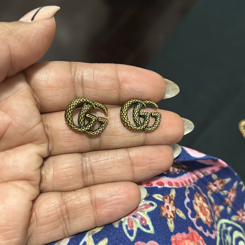 Gold earrings